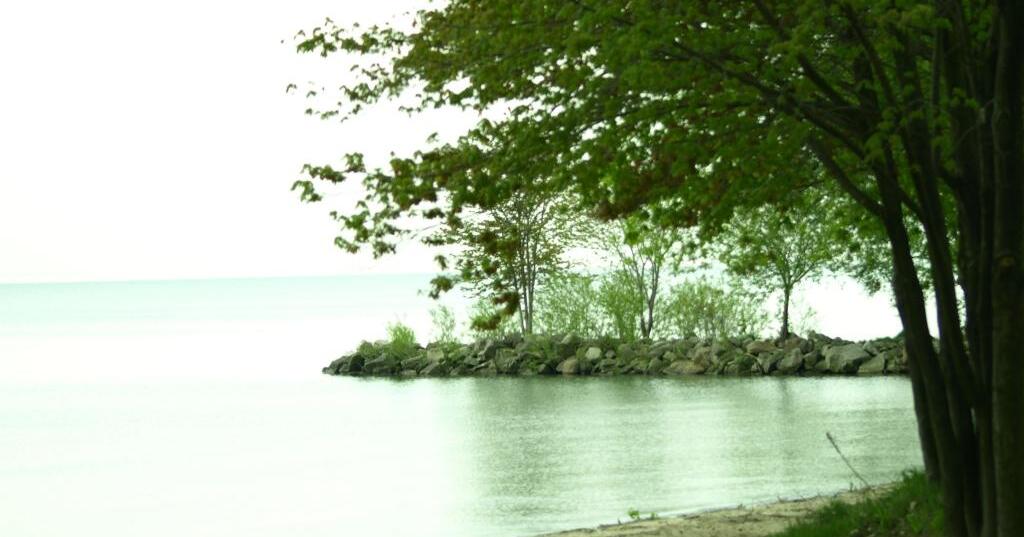 lakeside-beach-open-water-data